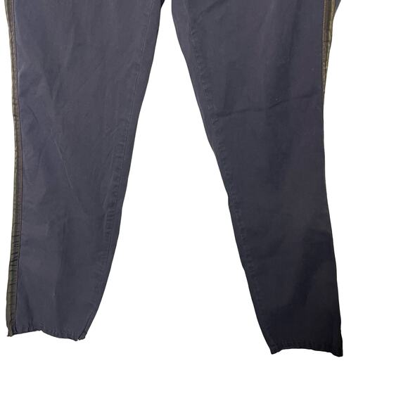 Nili Lotan grey cropped pants with green side stripe sz 4 - Picture 4 of 7
